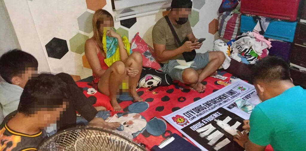 P2.7M 'shabu' seized; 3 nabbed in Iloilo City drug bust