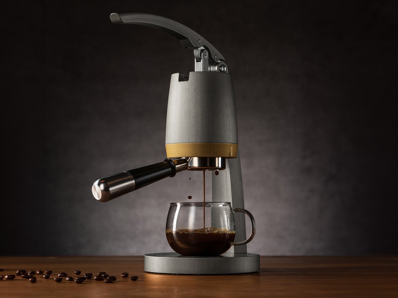 Power-Free Precision Espresso Maker Is So Delicious You Risk Overdosing on Caffeine – Yanko Design