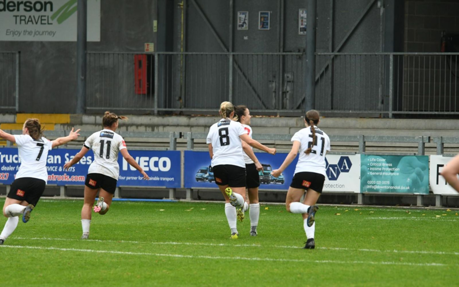 RESILIENT DARTS WOMEN DENIED DERBY DAY VICTORY! – Dartford Football Club Official Website