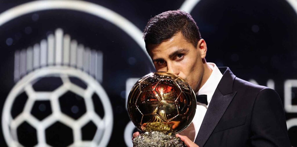 Rodri Wins 2024 Men's Ballon d'Or as Fans Lament Vinícius Jr.'s Award Snub