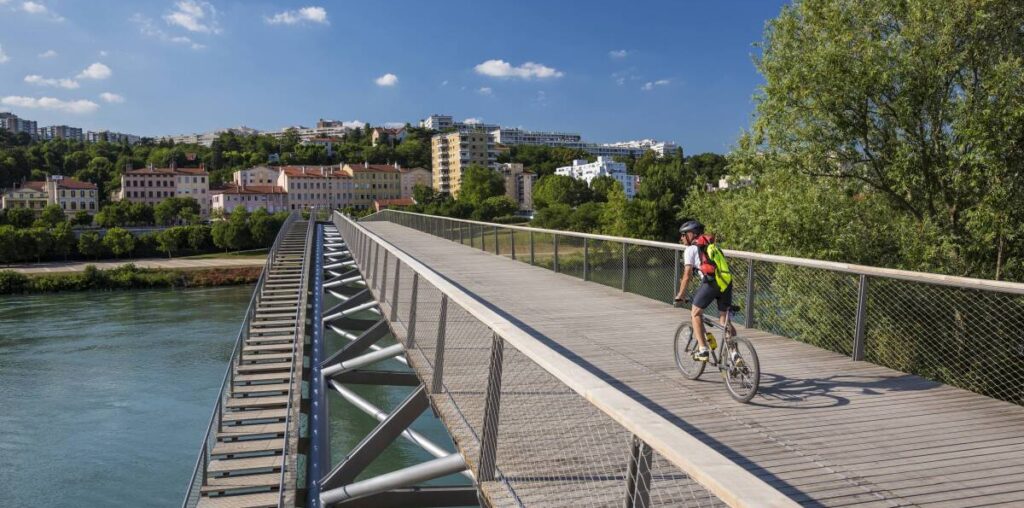 Saint-Cyr, Ecully, Vénissieux… Les prix de l’immobilier dans le Grand Lyon