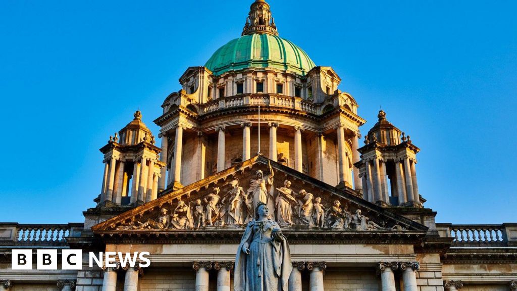 Sinn Féin employee resigns after damage to DUP portrait