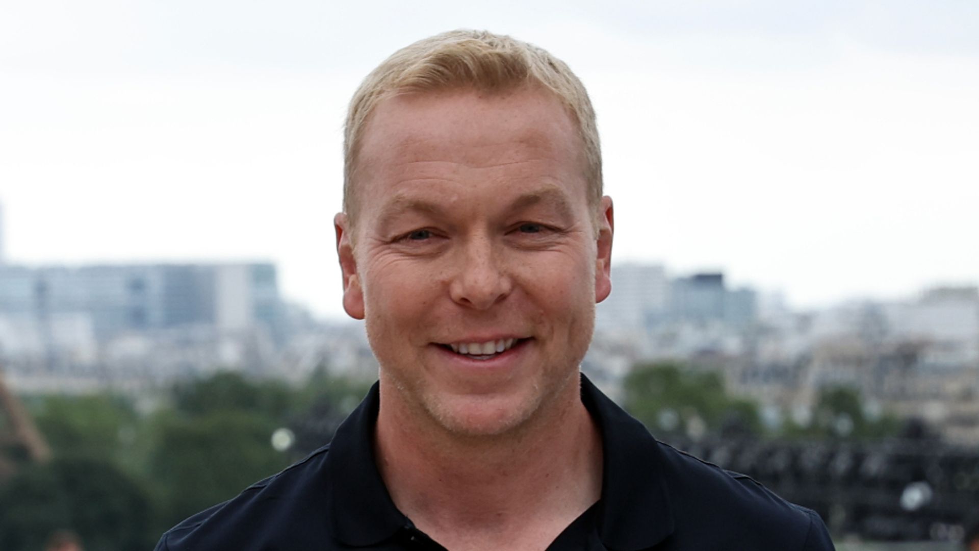 Sir Chris Hoy says he has terminal cancer and 'two to four years' to live