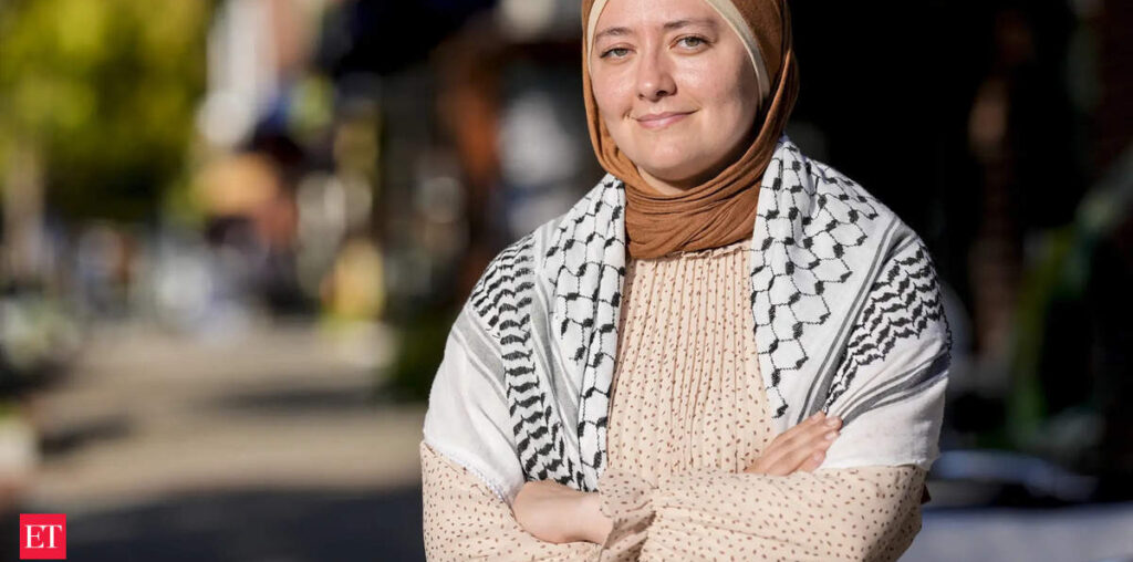 Some US Muslims struggle to find a candidate they can tolerate supporting for president