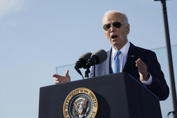 ‘Spazzatura sono i fan di Trump’, bufera su Biden. Harris prende le distanze – News – Ansa.it