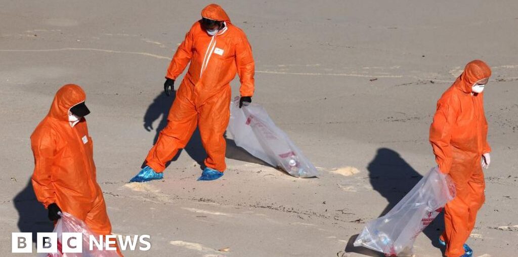 Sydney reopens beaches after tar ball scare