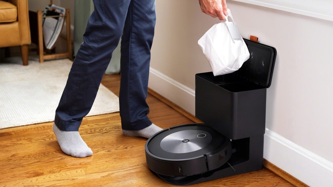 The Best Self-Emptying Robot Vacuums for 2024