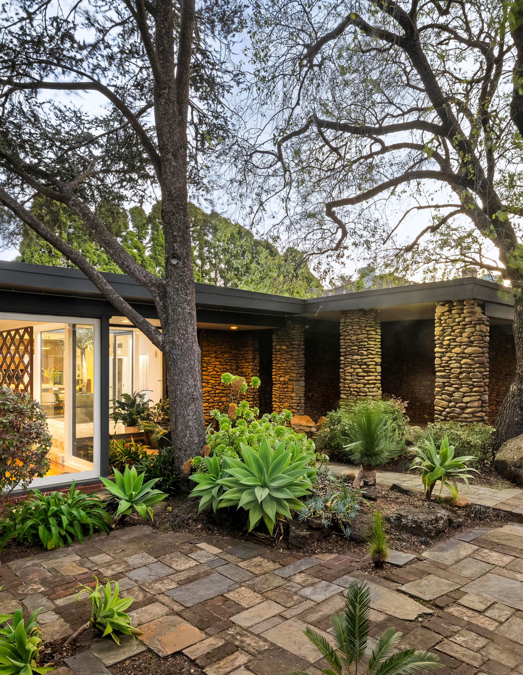 This Light-Filled Modernist House In Kew Is For Sale