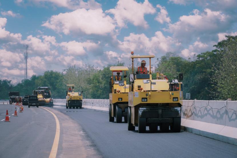 Tol Cipali Tambah Lajur Ketiga di KM 87 -110    |Republika Online