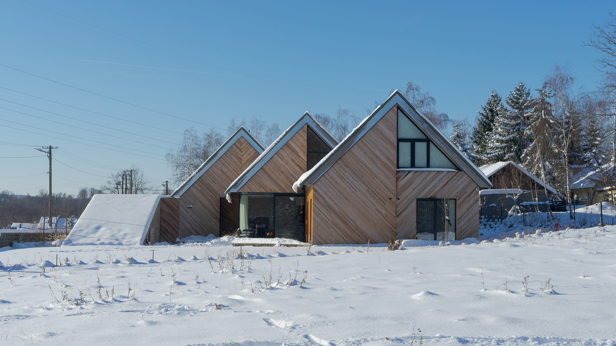 Triple House / Superhelix Pracownia Projektowa