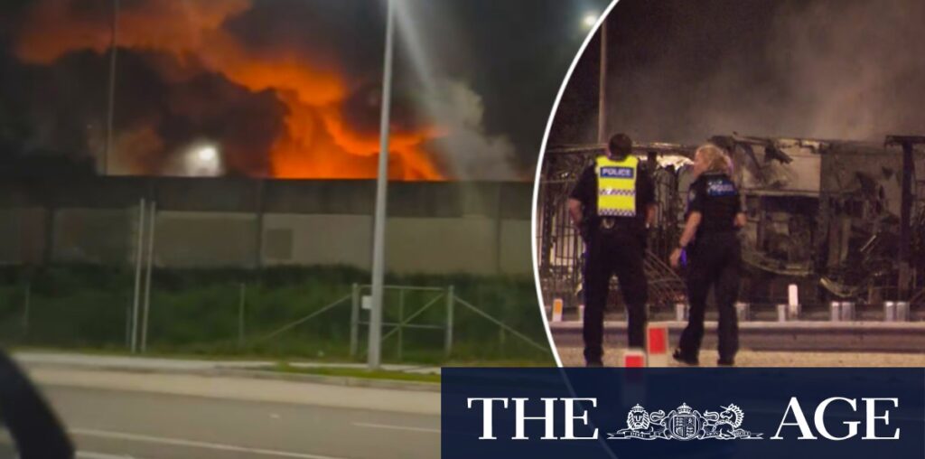 Truck explodes into flames on Logan Motorway