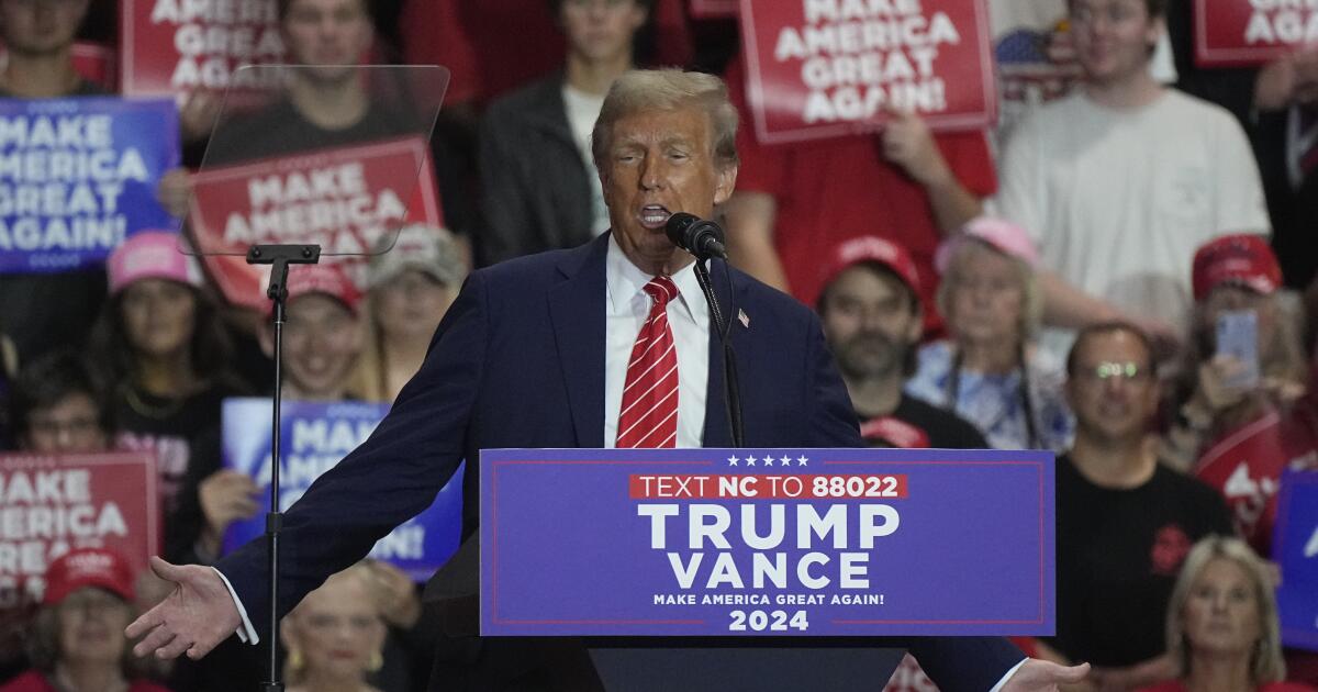 Trump falsely claims newspapers not endorsing shows poor view of Harris, ‘great’ one of him