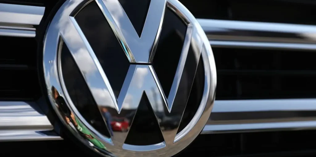 UK fines Volkswagen £5.4mil over mistreatment of customers