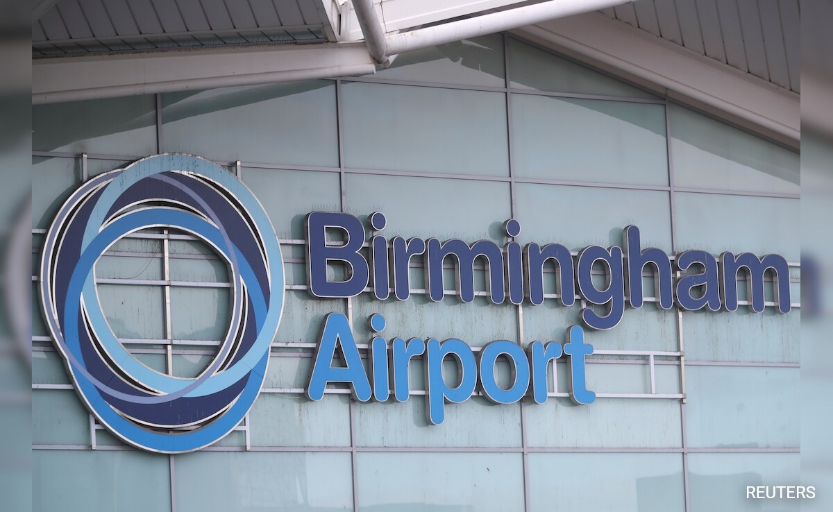 UK’s Birmingham Airport Evacuated, Flights Suspended Over “Suspicious Vehicle”