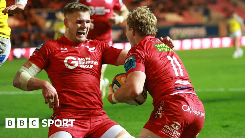 United Rugby Championship: Scarlets secure bonus-point win over Zebre