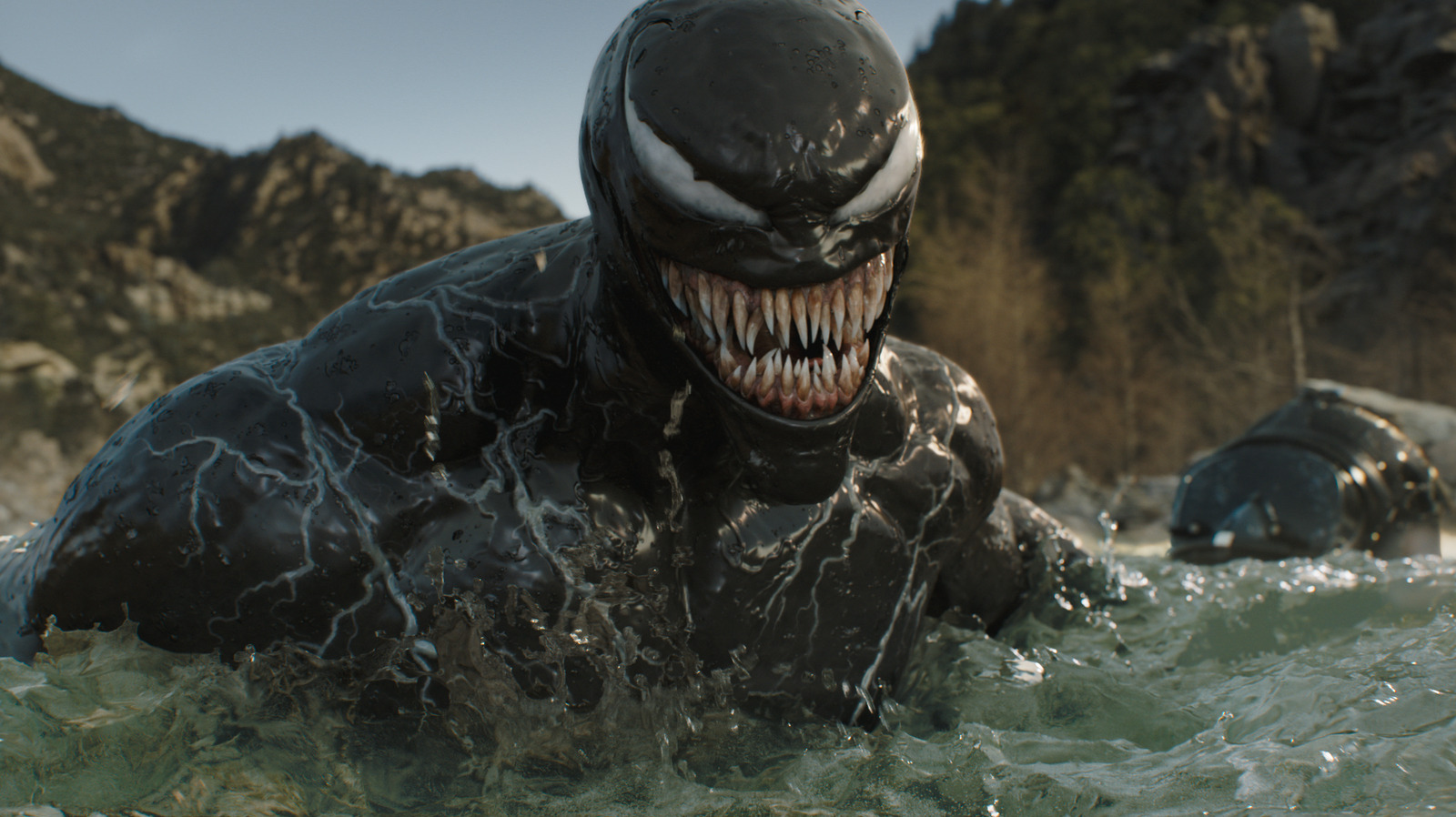 Venom: The Last Dance Review: Tom Hardy’s Marvel Trilogy Ends With A Whimper – SlashFilm