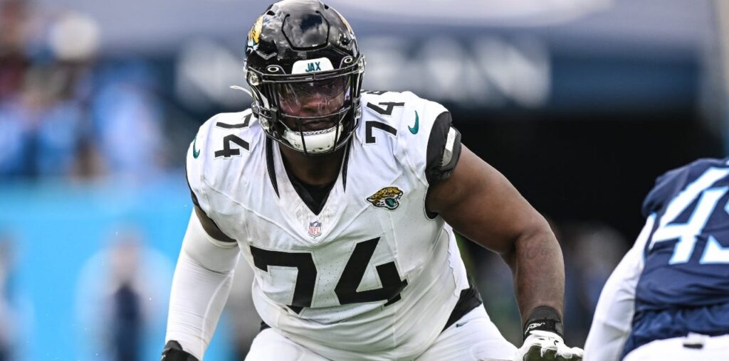 Vikings acquire left tackle Cam Robinson from Jaguars to replace Christian Darrisaw