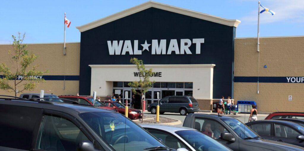 Walmart Employee Was 'Locked In' Store's Oven Before Death: Emergency Audio