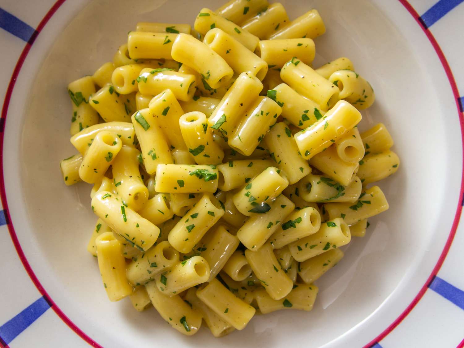 You Won’t Miss the Meat in Cacio e Uova, Naples’ Vegetarian Carbonara