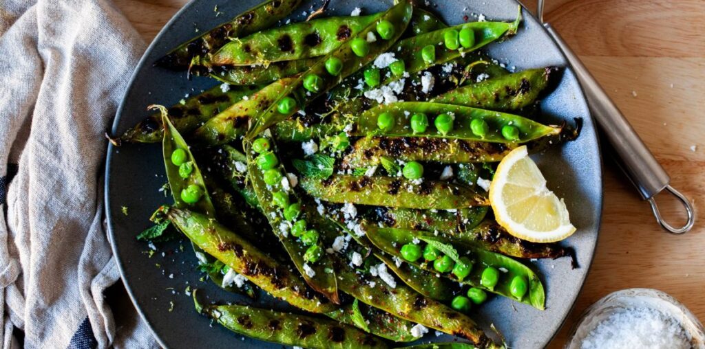 blistered peas-in-the-pod with lemon and salt