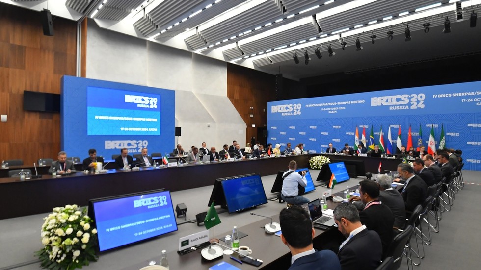 https://www.rt.com/news/605960-brics-new-global-financial-system/BRICS to discuss new global financial system – Reuters