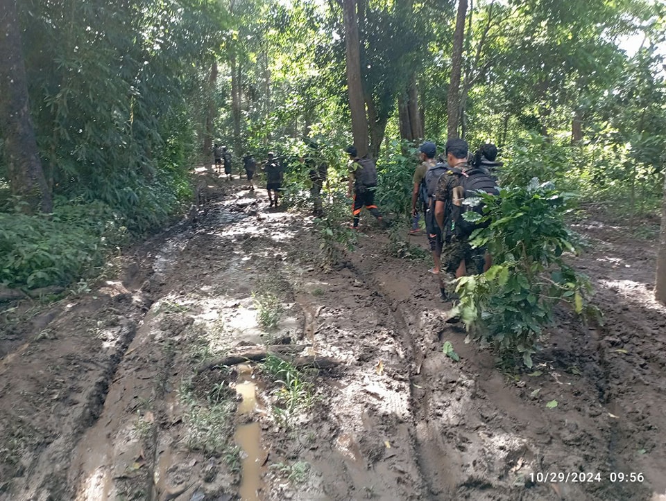 အမ်းမြို့နယ်မှ ရိက္ခာပို့ပြန်လာသည့် စစ်ကောင်စီတပ် ကြားဖြတ်တိုက်ခိုက်ခံရပြီး (၁၀) ဦးသေဆုံး