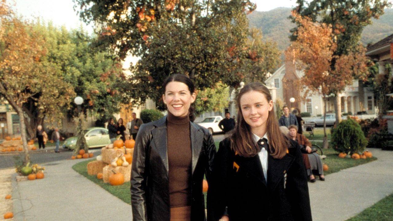 ‘Gilmore Girls’ Fans, Now Is the Time to Plan Your Visit to the Mayflower Inn