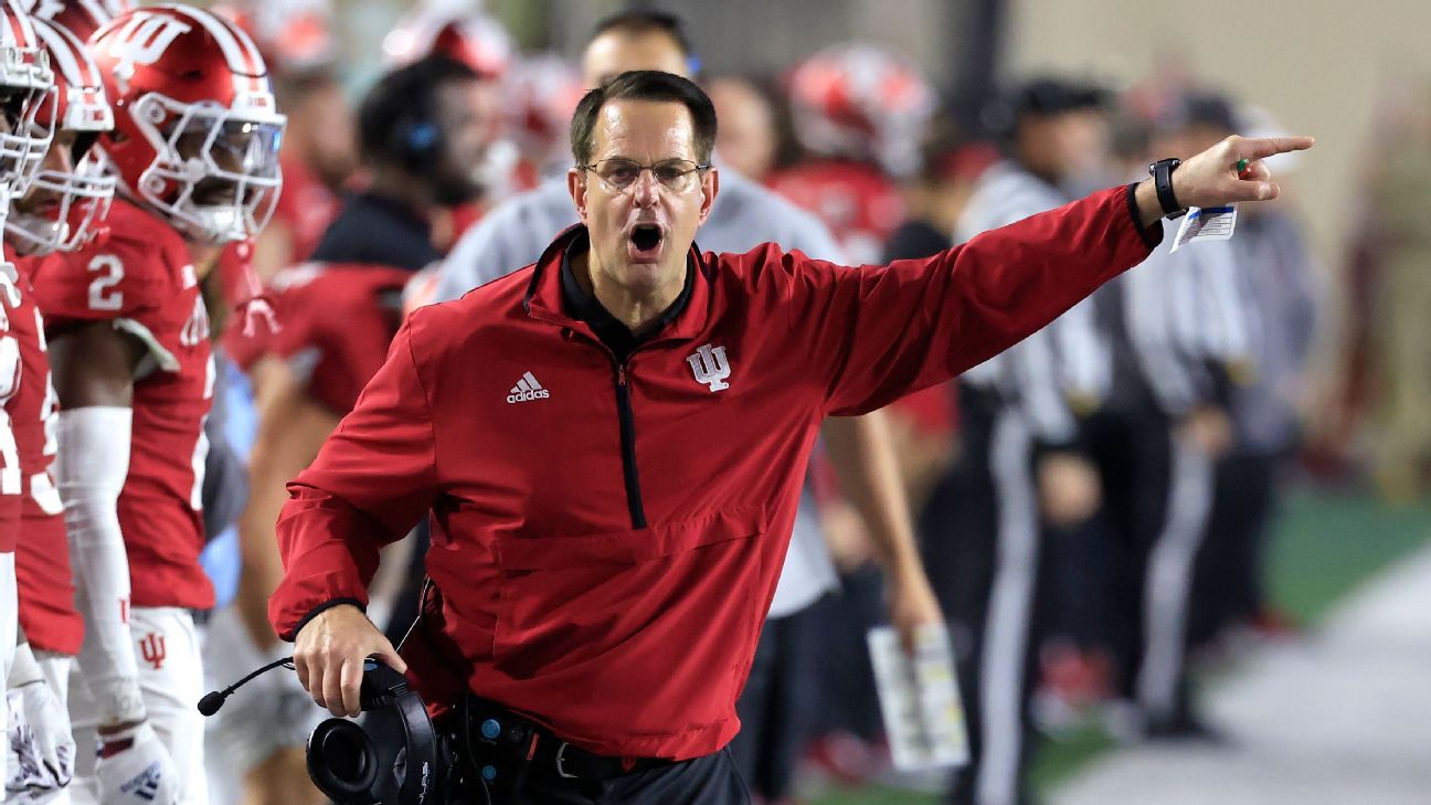 10-0 Indiana gives Cignetti new 8-year contract