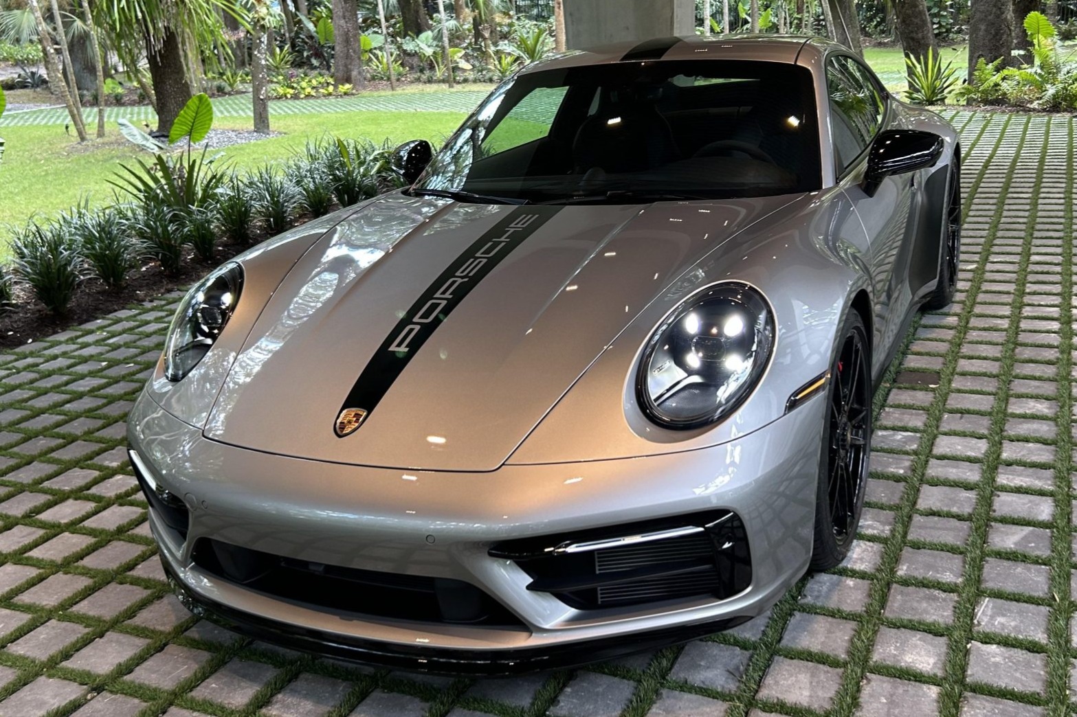 2023 Porsche 911 Carrera GTS Coupe