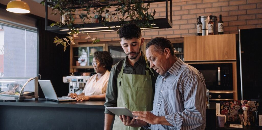 3 Reasons to Involve Your Kids in Small Business Saturday - NerdWallet