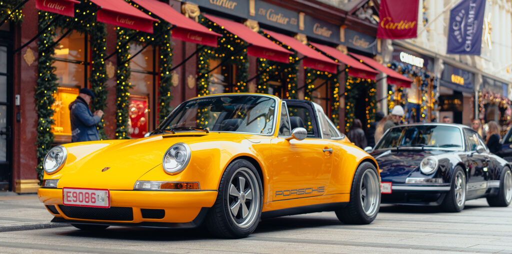 A Day Out In London With Two Theon Design Porsche 964s