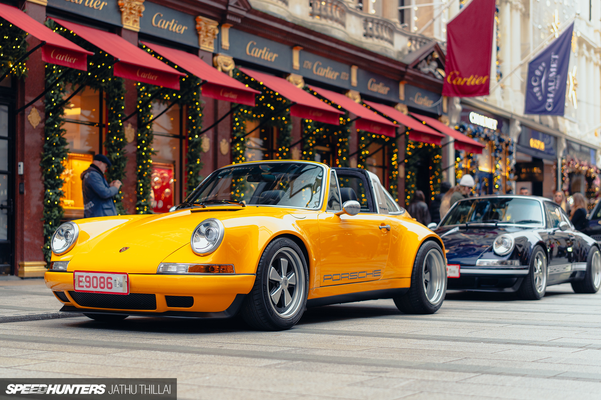 A Day Out In London With Two Theon Design Porsche 964s – Speedhunters