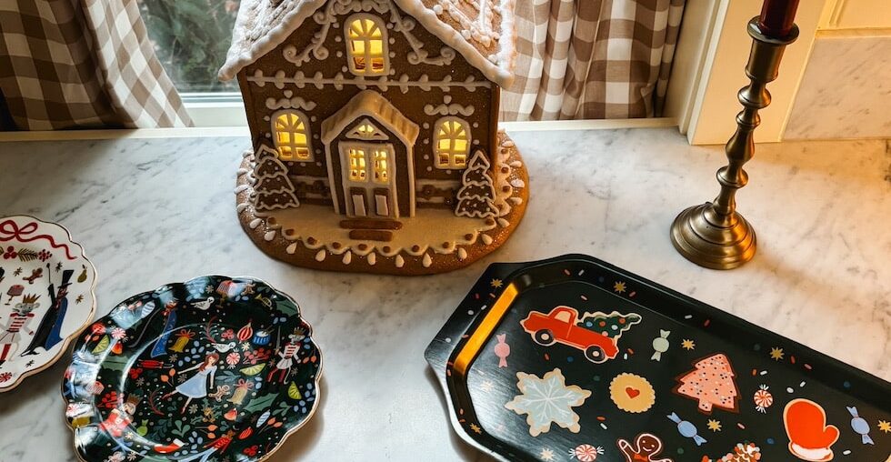 A Gingerbread House for the Kitchen - The Inspired Room