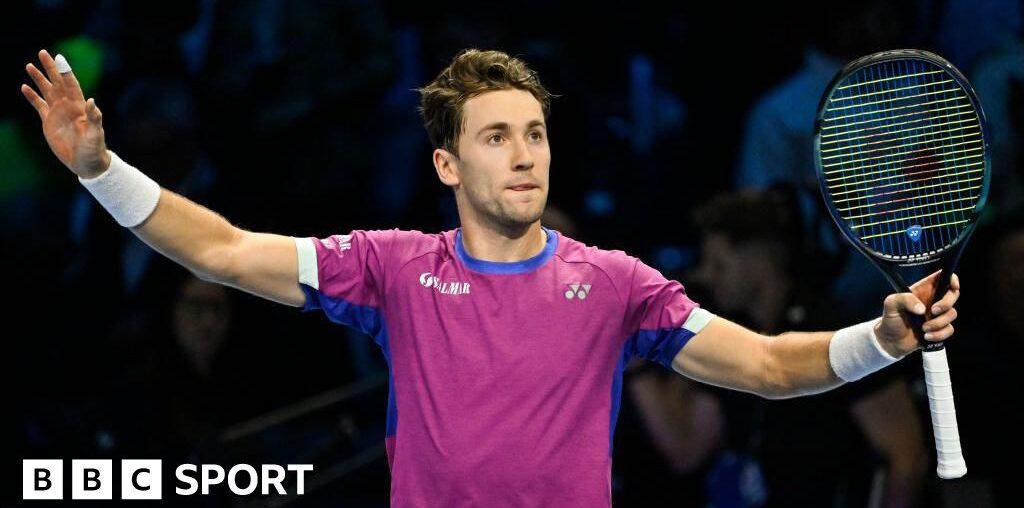 ATP Finals: Casper Ruud stuns Carlos Alcaraz in straight sets