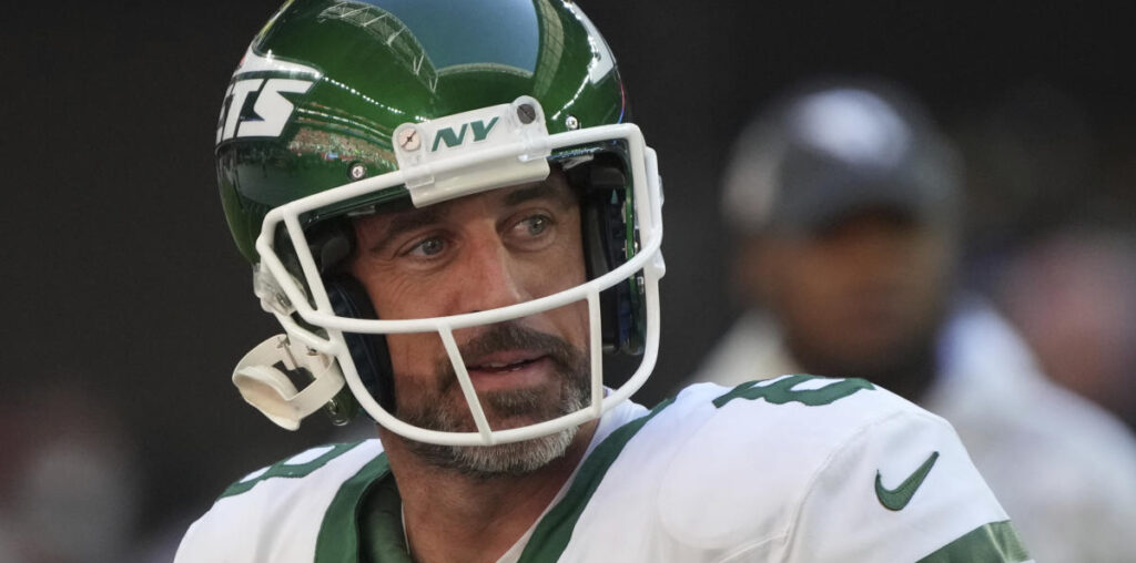 Aaron Rodgers says he wants to play for Jets again next season