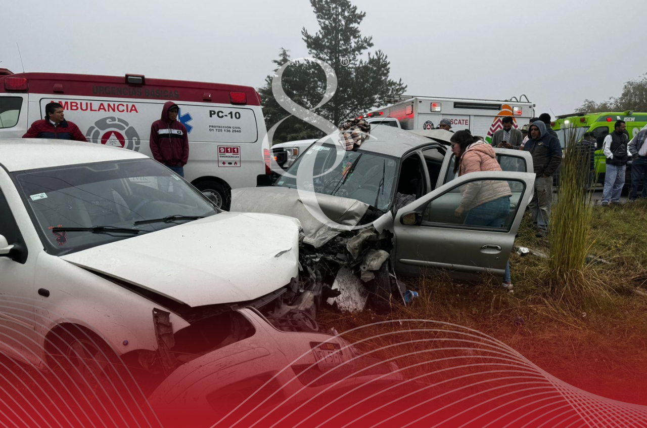 Accidente deja cuatro profesoras lesionadas en Almoloya de Juárez