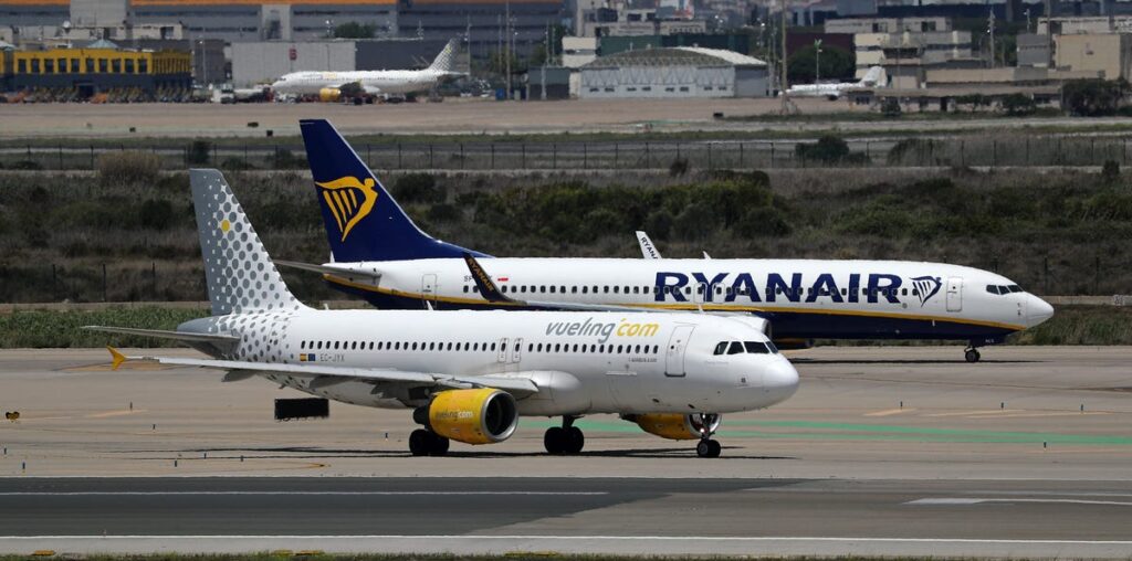 Airlines fume after Spain hits low-cost carriers with $187 million in fines