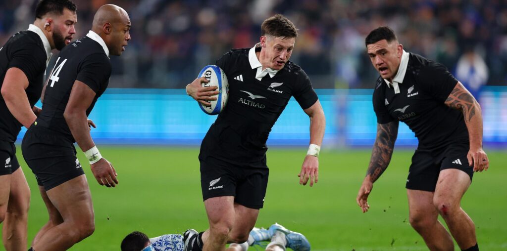 All Blacks overcome stubborn Italy as Cane departs on a high