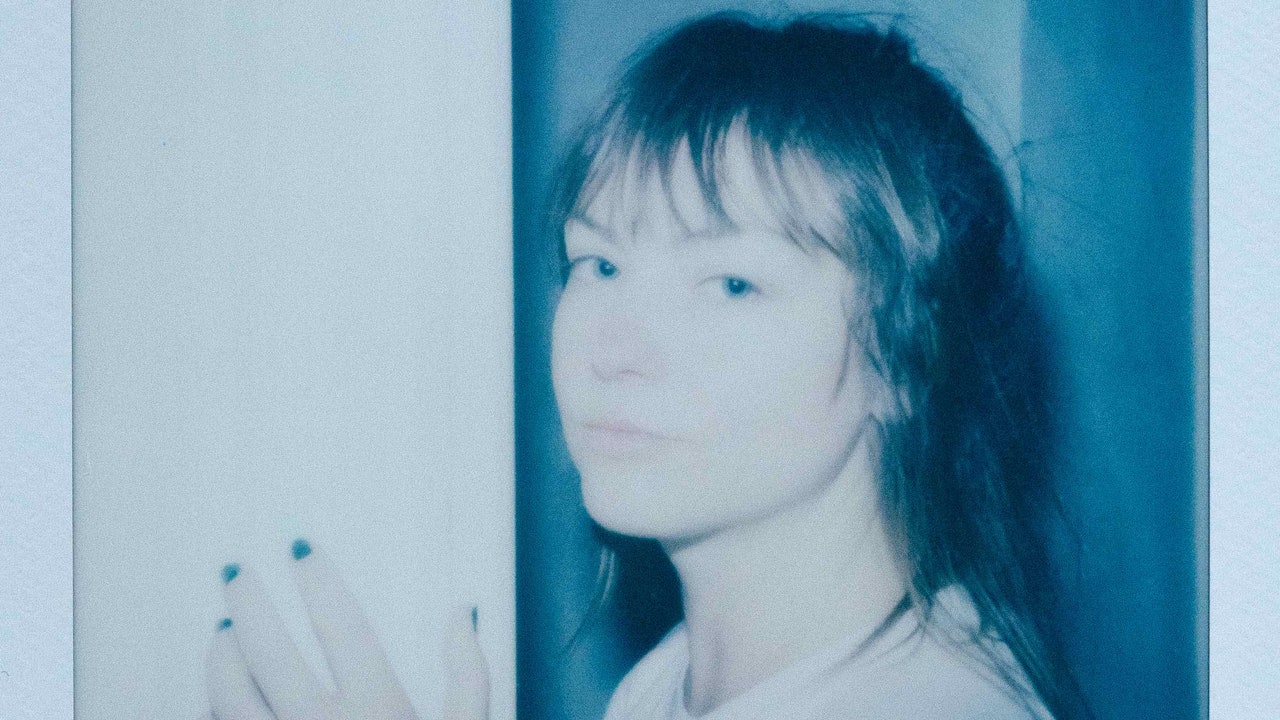 Angel Olsen Curates Compilation of New Music and Her Own Covers, Shares Song