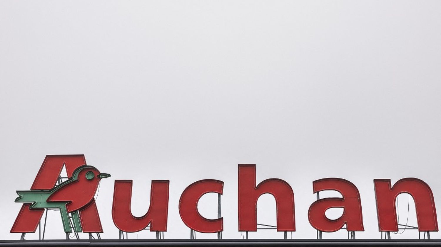 Auchan a été victime d’une cyberattaque ciblant les données de “centaines de milliers de clients”