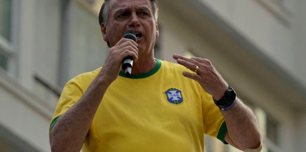 Bolsonaro sai em defesa de militares suspeitos de plano para matar Lula - Jornal de Brasília