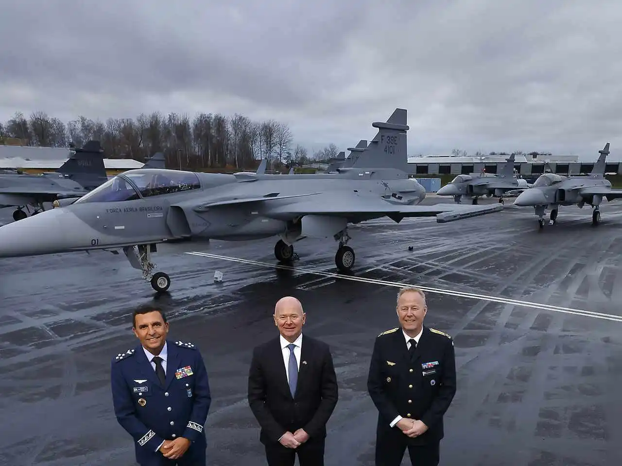 Brazil and Sweden Advance Joint Venture in Fighter Jets and Transport Aircraft