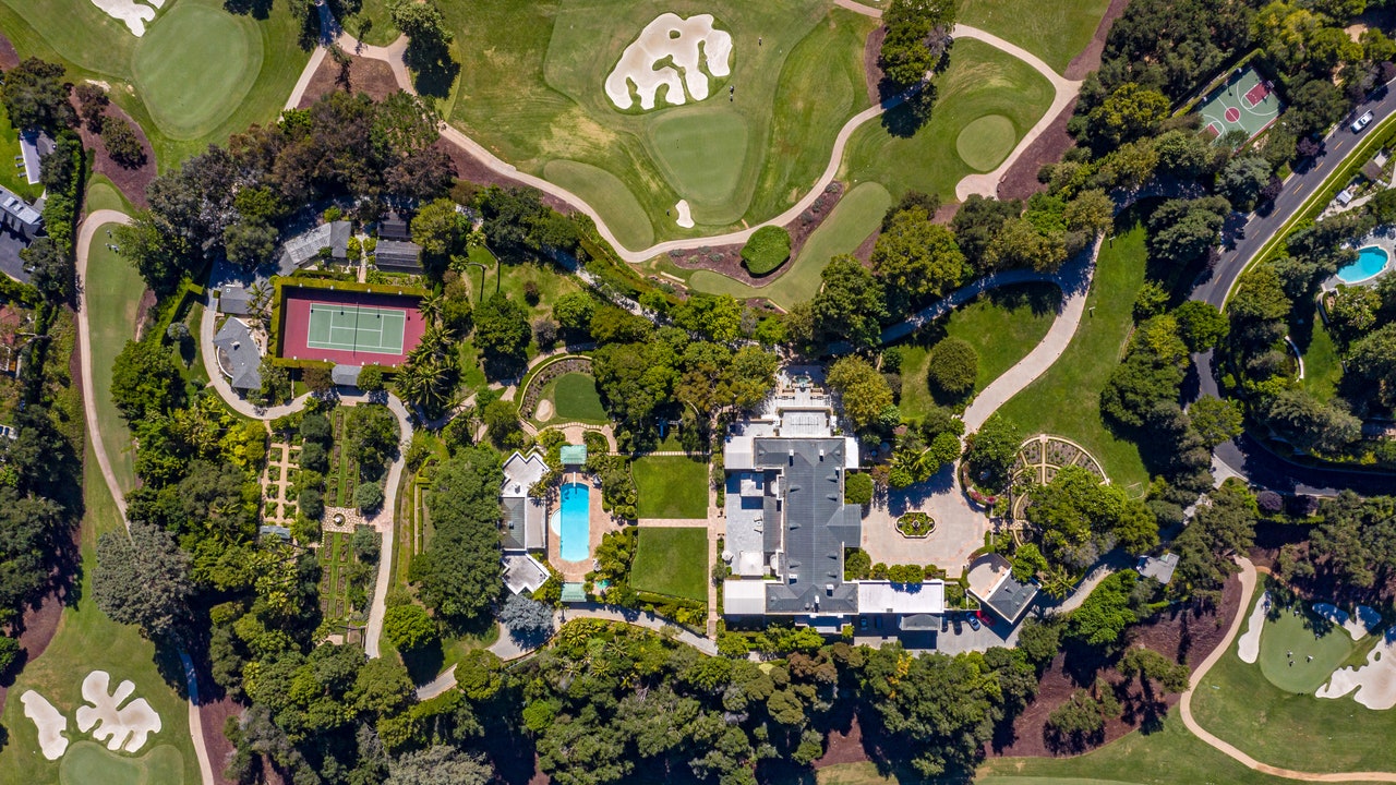 Casa Encantada, a Storied Bel-Air Estate, Gets a Dramatic $85 Million Price Cut