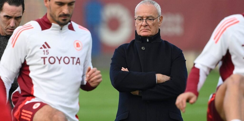 Claudio Ranieri first Roma training session