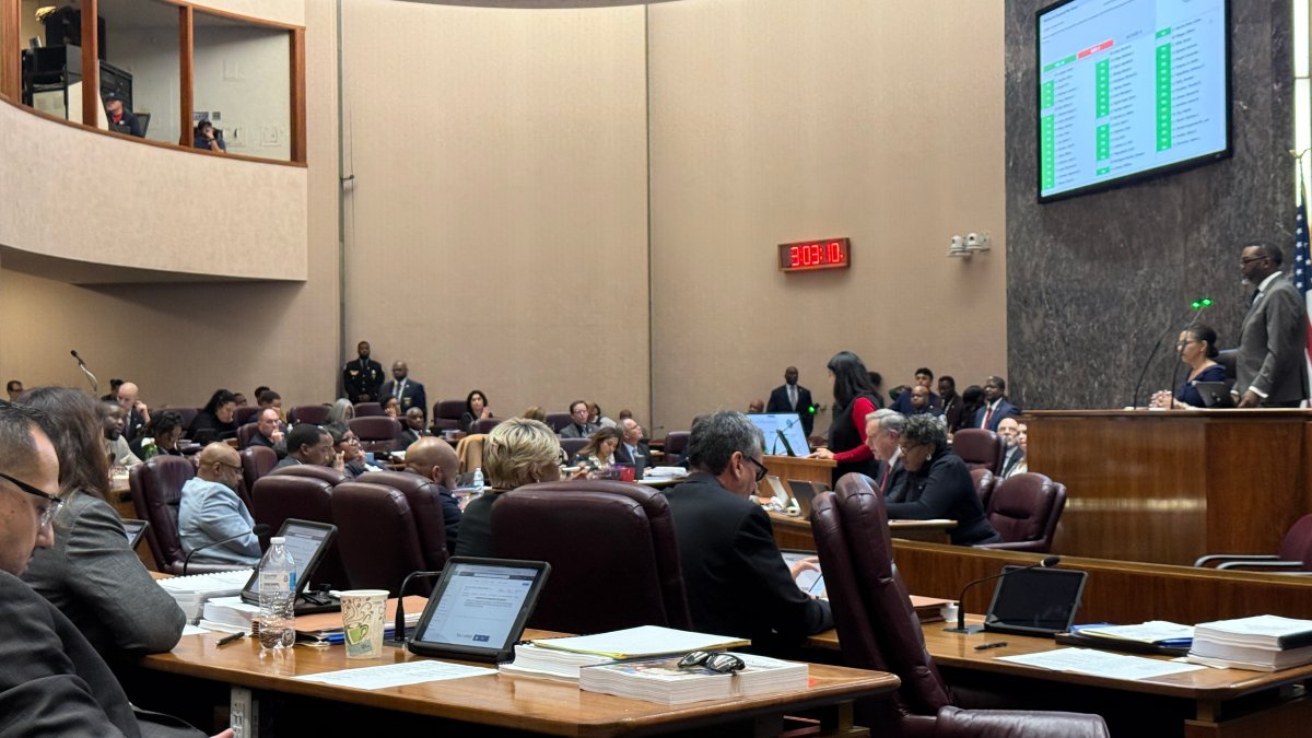 Chicago City Council rejects property tax hike in 50-0 vote