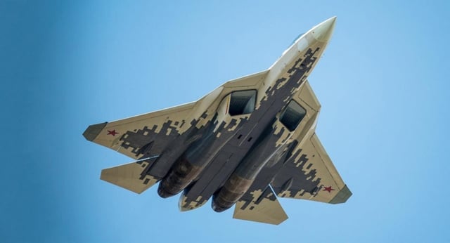 Chinese Attendees Ridicule russian Su-57 at Zhuhai Airshow and Share First Detailed Close-Up Photos | Defense Express