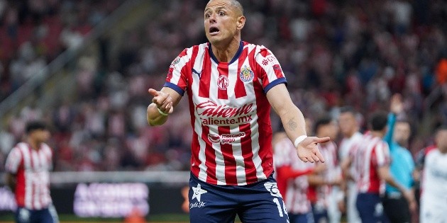 Chivas: El mensaje de ‘Chicharito’ a la afición tras la eliminación del Rebaño