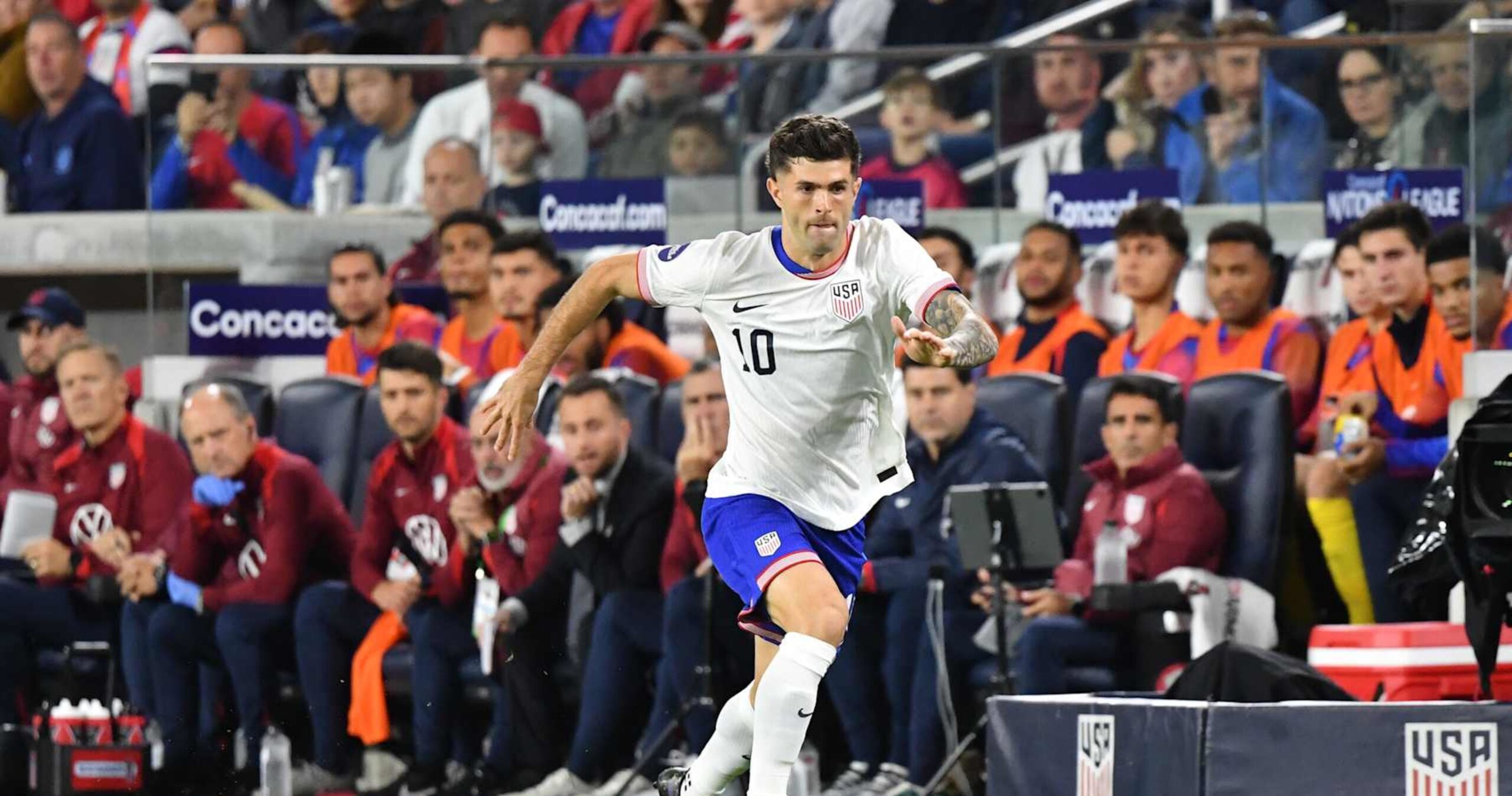 Christian Pulisic Wows Fans as USMNT Beats Jamaica to Reach Nations League Semifinals