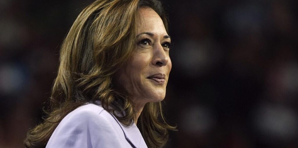 Column: The case against Donald Trump is clear. Here's the case for Kamala Harris