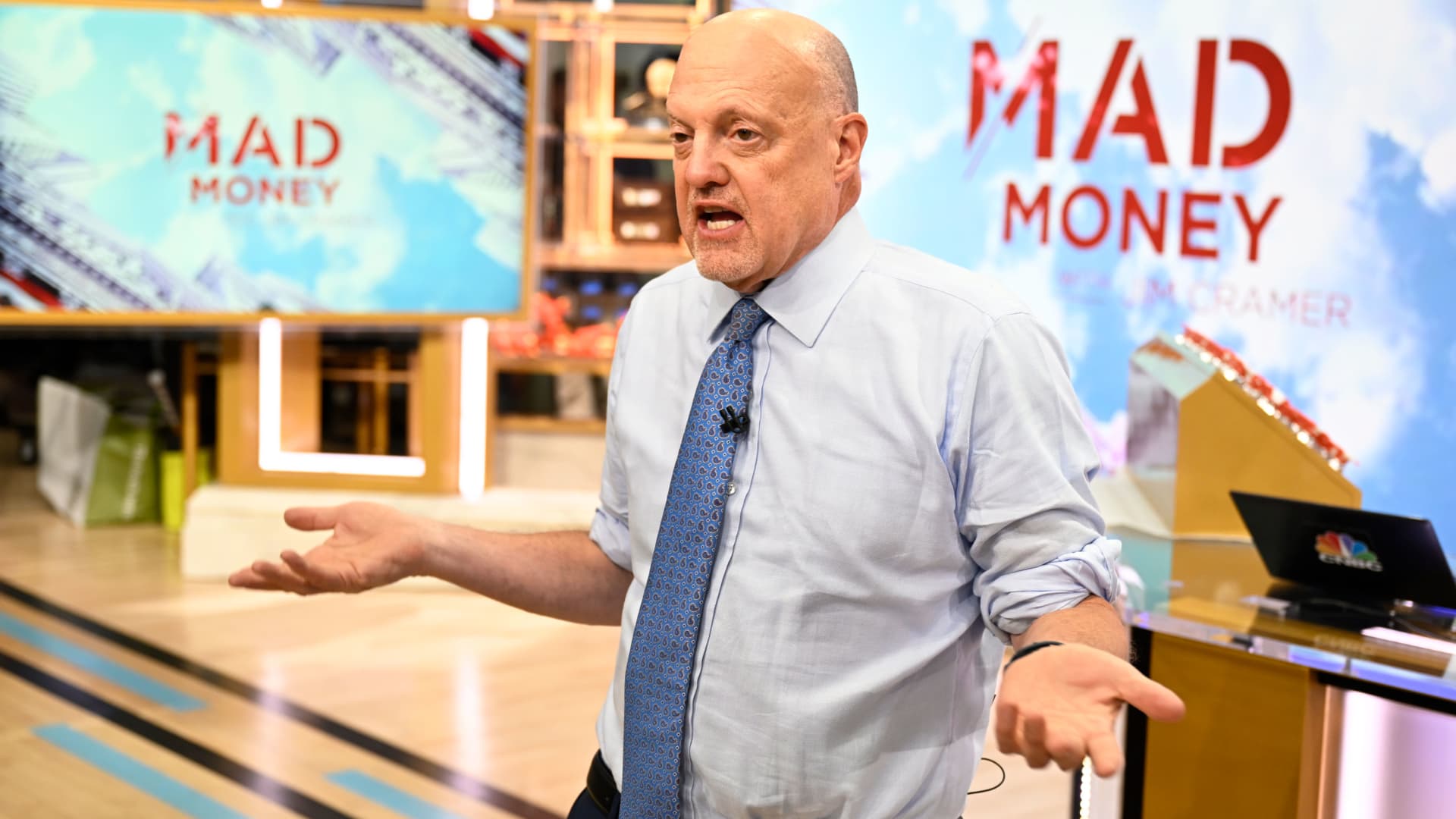 Cramer’s week ahead: Earnings from Home Depot, Disney and new CPI data